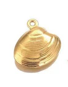 Clam Shell Charm
